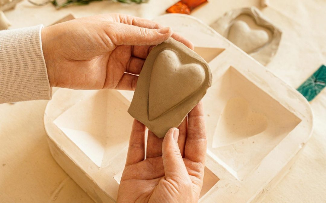 Simple Projects, Fresh Ideas: Easy DIY Art to Try at Home